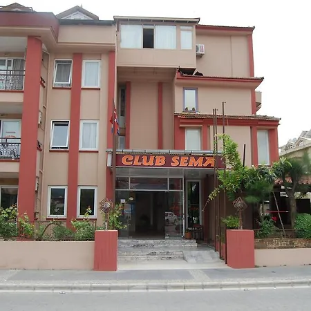 Ξενοδοχείο με διαμερίσματα Club Sema Apart 3*